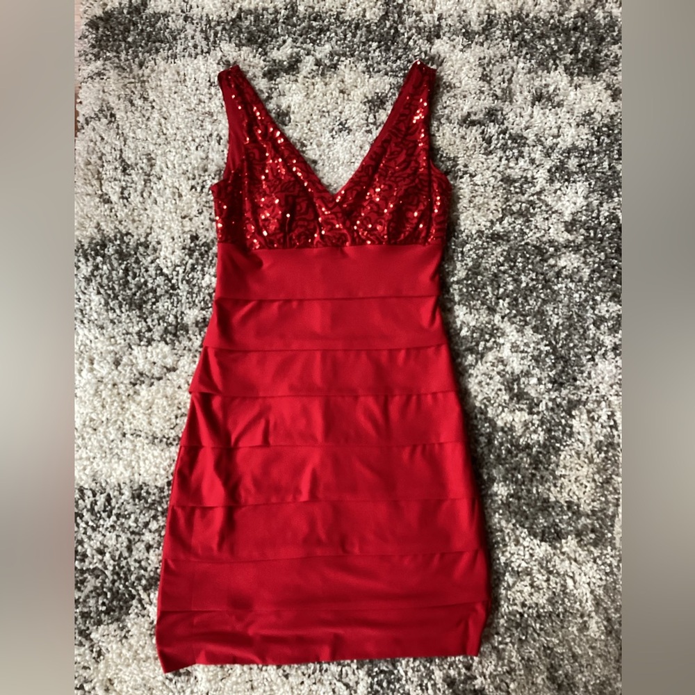 Stunning 🌹

Jessica Red Sequin Mini Dress